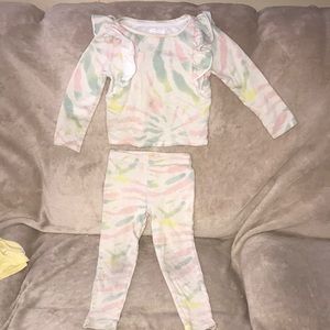 Grayson mini 4T pastel multi colored top and pants 💕